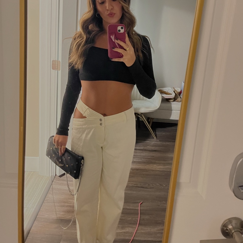 White jean pants